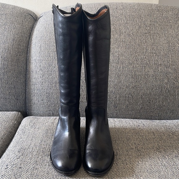 Frye Melissa Black leather boots Size: 7.5B - Picture 3 of 16